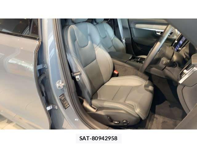 Volvo S90 2022-11 8415724-5