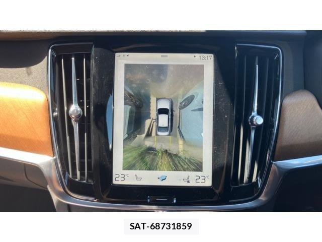 Volvo S90 2017-05 8439056-23