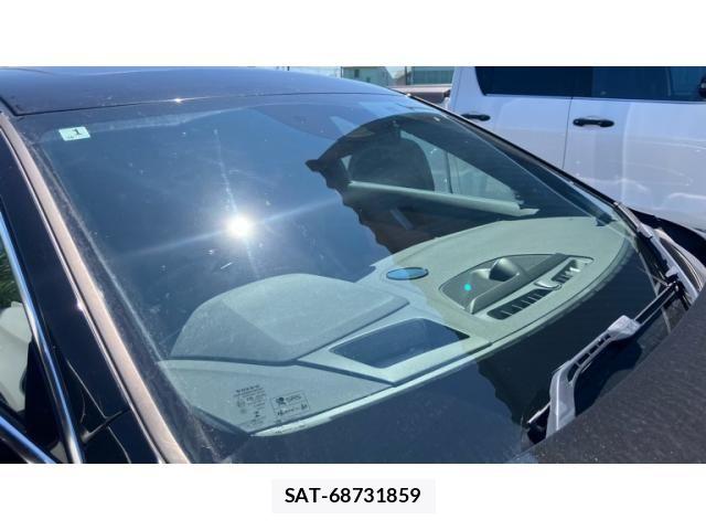 Volvo S90 2017-05 8439056-2