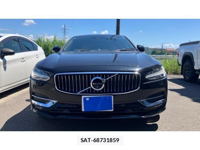 Volvo S90 2017-05 8439056-3