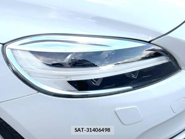 Volvo V40 2017-11 873393-13