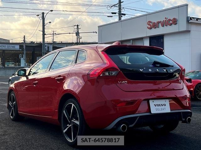 Volvo V40 2016-03 873392-6