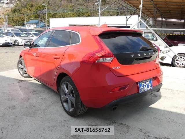 Volvo V40 2013-09 4993198-5