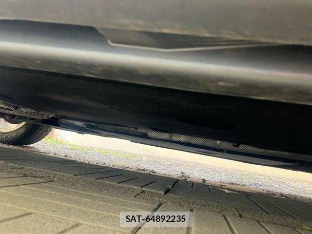 Volvo V40 2017-12 4993192-10