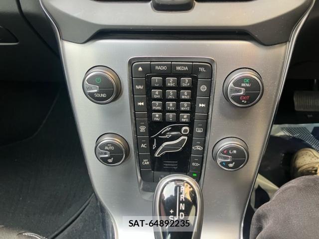 Volvo V40 2017-12 4993192-19