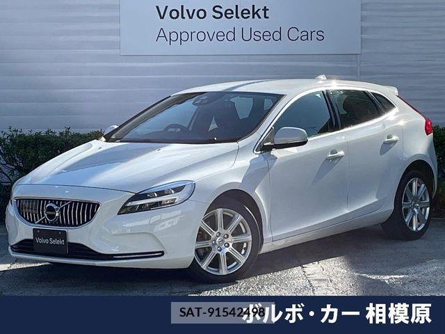 Volvo V40 2017-06 6220931-0