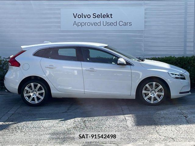 Volvo V40 2017-06 6220931-18