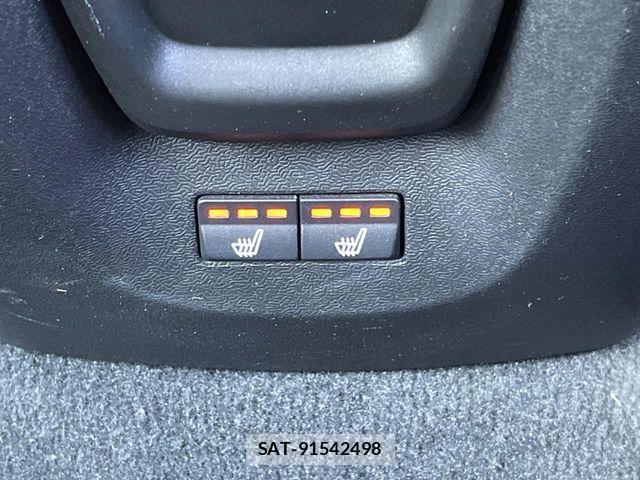 Volvo V40 2017-06 6220931-7