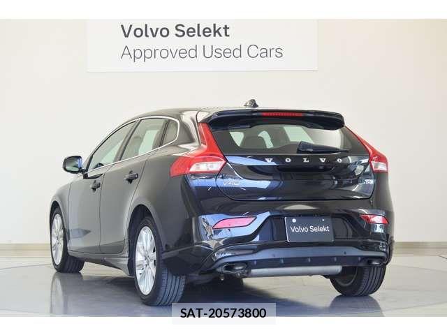Volvo V40 2015-04 6248255-9