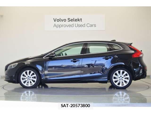 Volvo V40 2015-04 6248255-10