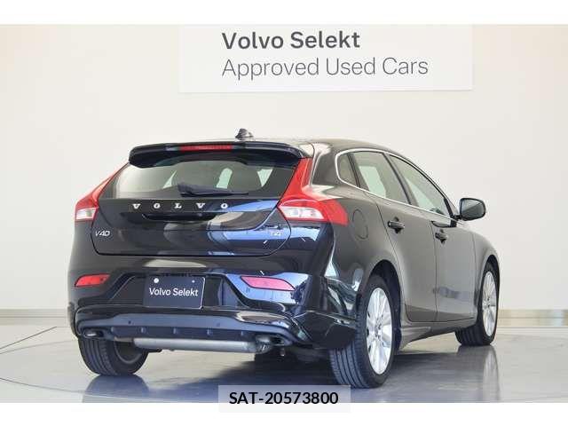 Volvo V40 2015-04 6248255-7