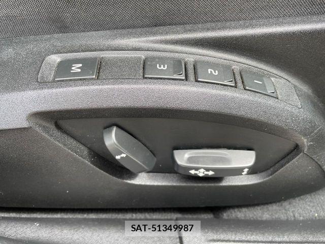 Volvo V40 2018-12 6504545-9