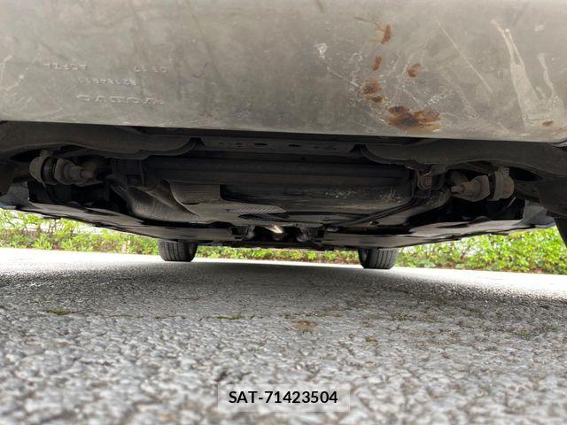 Volvo V40 2017-05 6504544-19