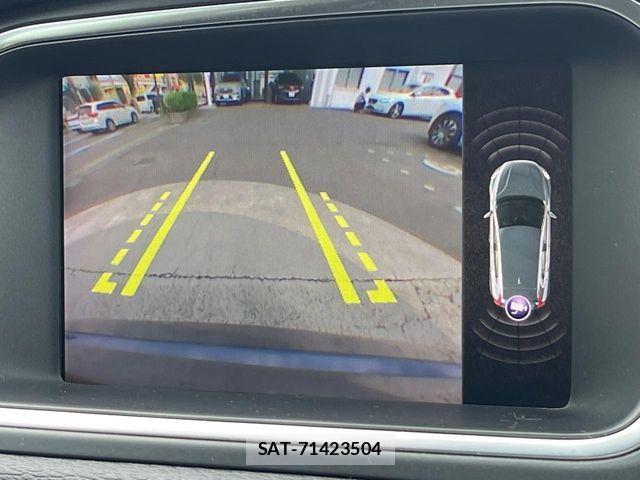 Volvo V40 2017-05 6504544-5