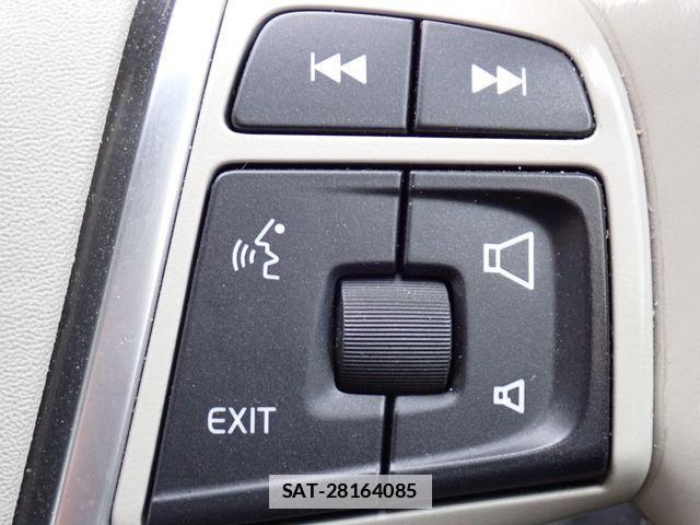 Volvo V40 2017-06 6678645-16