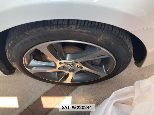 Volvo V40 2018-09 6915023-5