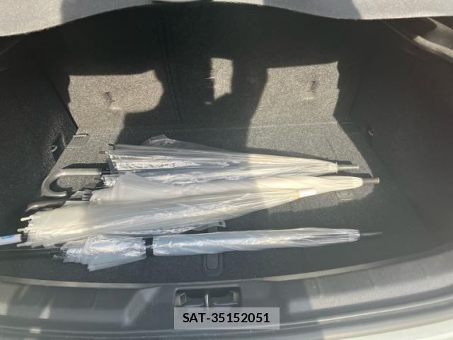 Volvo V40 2013-07 7226749-15