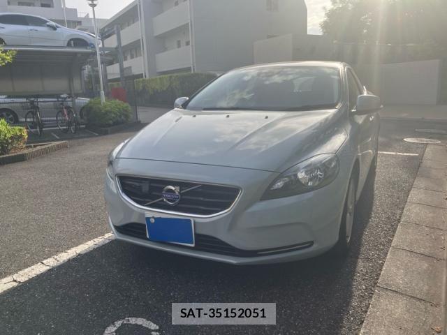 Volvo V40 2013-07 7226749-1