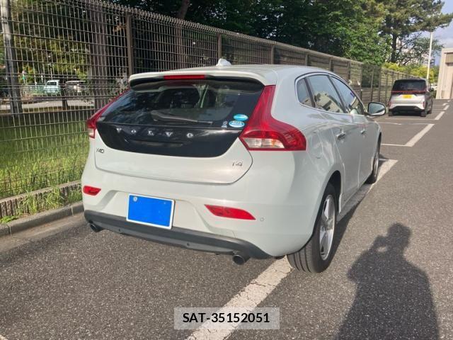 Volvo V40 2013-07 7226749-5