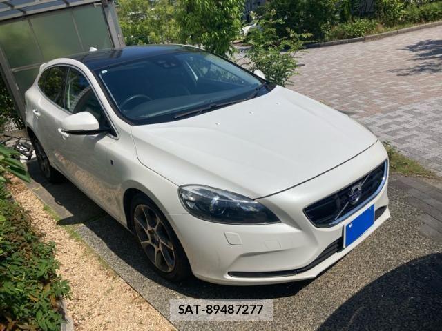 Volvo V40 2015-04 7226748-1