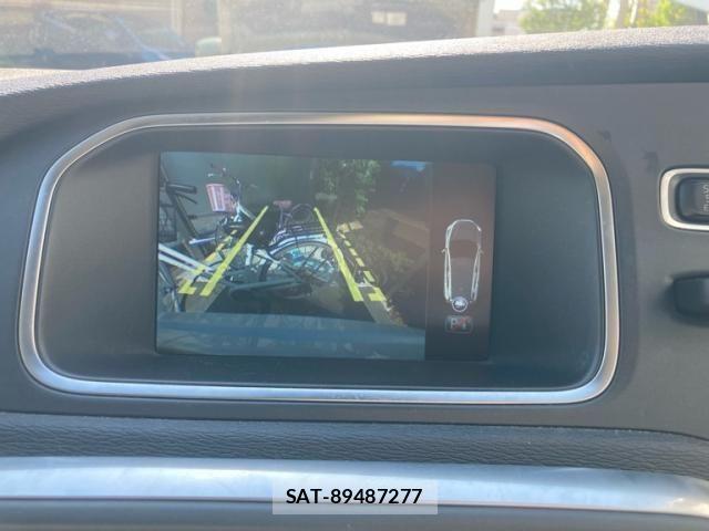 Volvo V40 2015-04 7226748-22