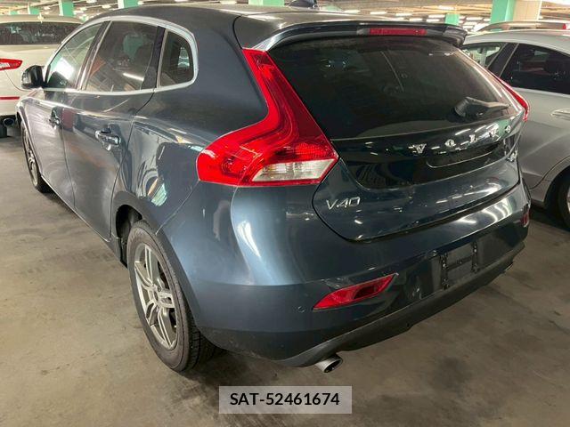 Volvo V40 2019-07 7226760-2