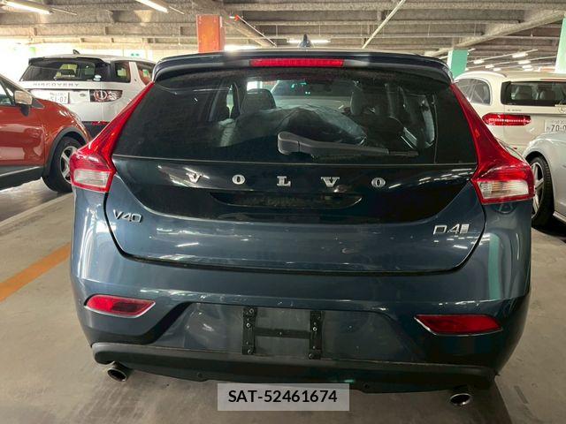 Volvo V40 2019-07 7226760-6