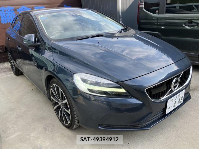 Volvo V40 2018-02 7226756-4