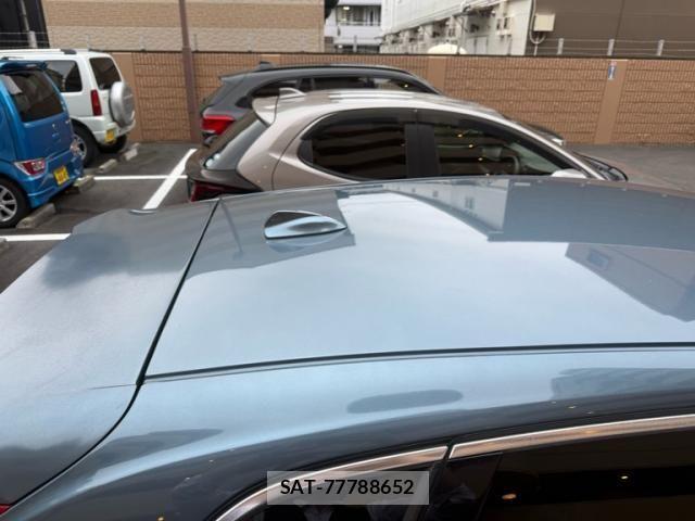 Volvo V40 2013-07 7226753-16