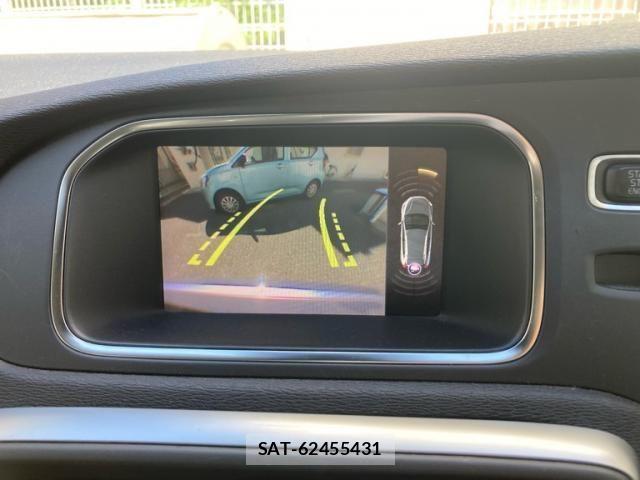 Volvo V40 2018-01 7252742-17