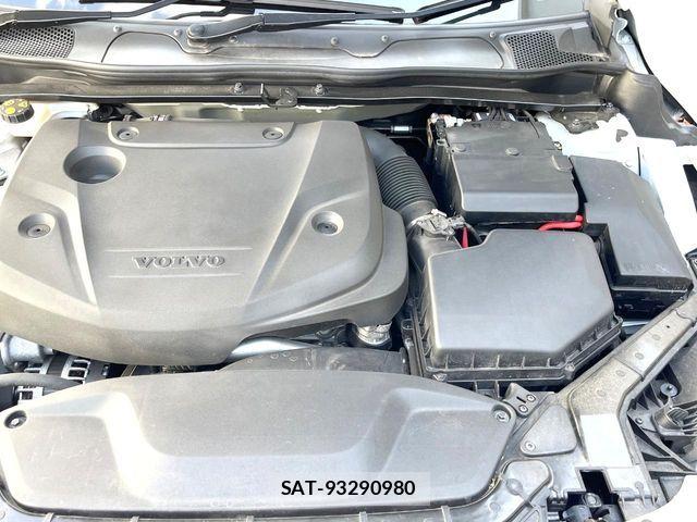 Volvo V40 2019-02 7330974-19