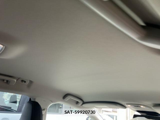 Volvo V40 2014-03 7330984-9