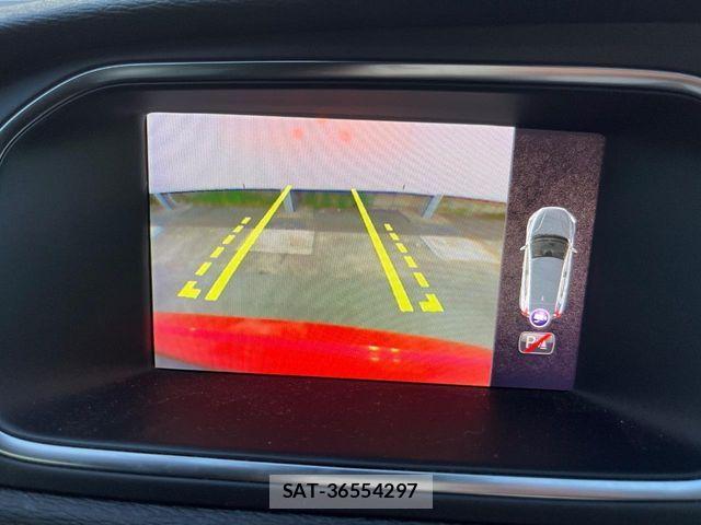 Volvo V40 2018-03 7330981-6