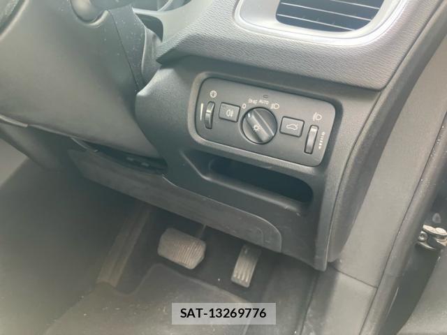 Volvo V40 2014-01 7330985-20