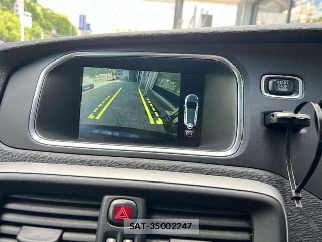 Volvo V40 2017-03 7394714-15