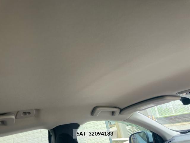 Volvo V40 2018-04 7458679-18