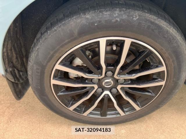 Volvo V40 2018-04 7458679-7