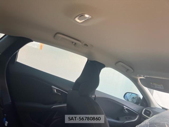 Volvo V40 2017-05 7503526-13