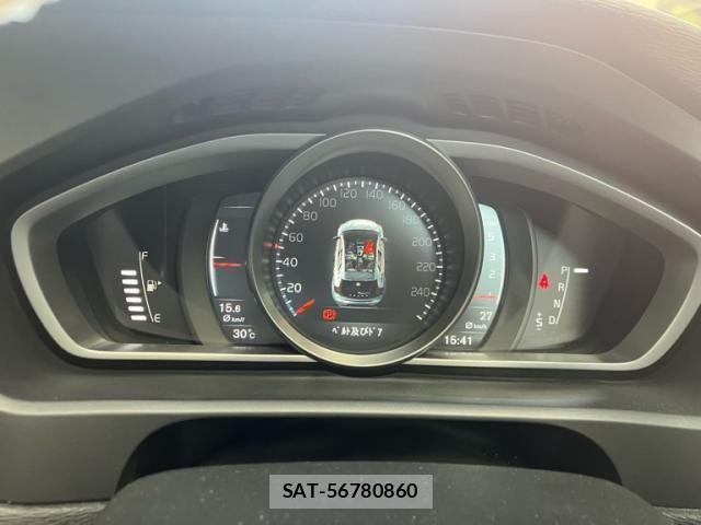 Volvo V40 2017-05 7503526-20