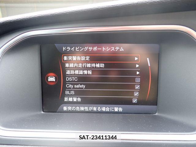 Volvo V40 2013-12 7510388-12