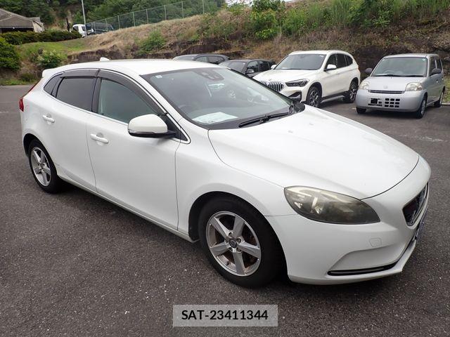 Volvo V40 2013-12 7510388-3