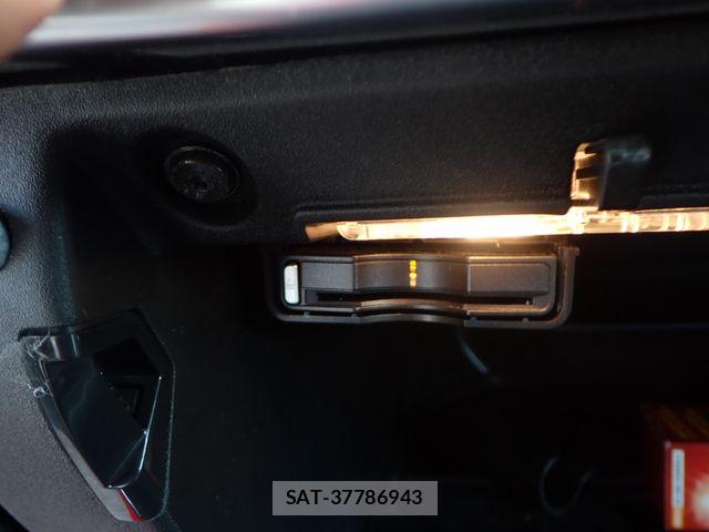 Volvo V40 2015-12 7503525-20