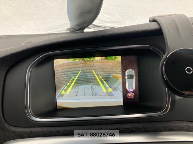 Volvo V40 2017-03 7621130-25
