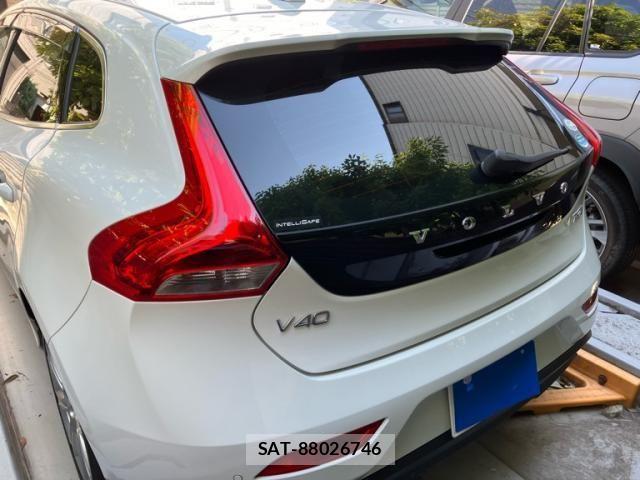 Volvo V40 2017-03 7621130-4