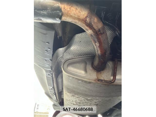 Volvo V40 2015-12 7621135-11