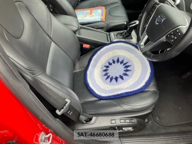 Volvo V40 2015-12 7621135-14