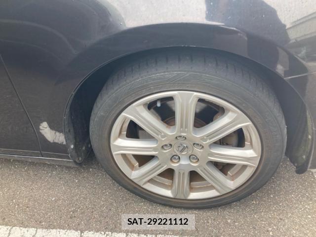Volvo V40 2017-04 7621132-4