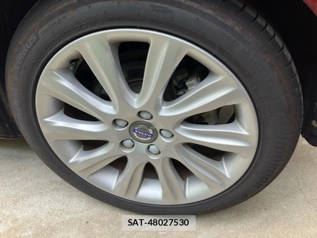 Volvo V40 2016-02 7730418-6