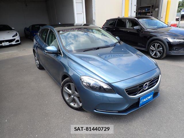 Volvo V40 2013-06 7730422-3