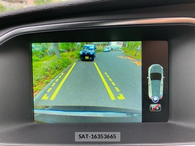 Volvo V40 2015-12 7730420-21